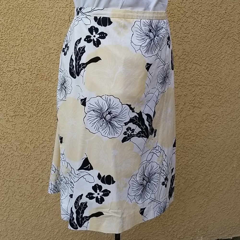 Floral skirt